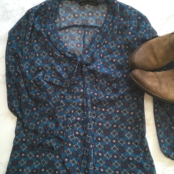 GEOMETRIC PRINT TOP! - Picture 8 of 8